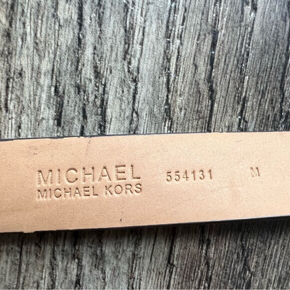 Michael Kors Mini Belt Bag Wristlet Purse Medium Cream Grey Tan Vegan Leather - Picture 12 of 12